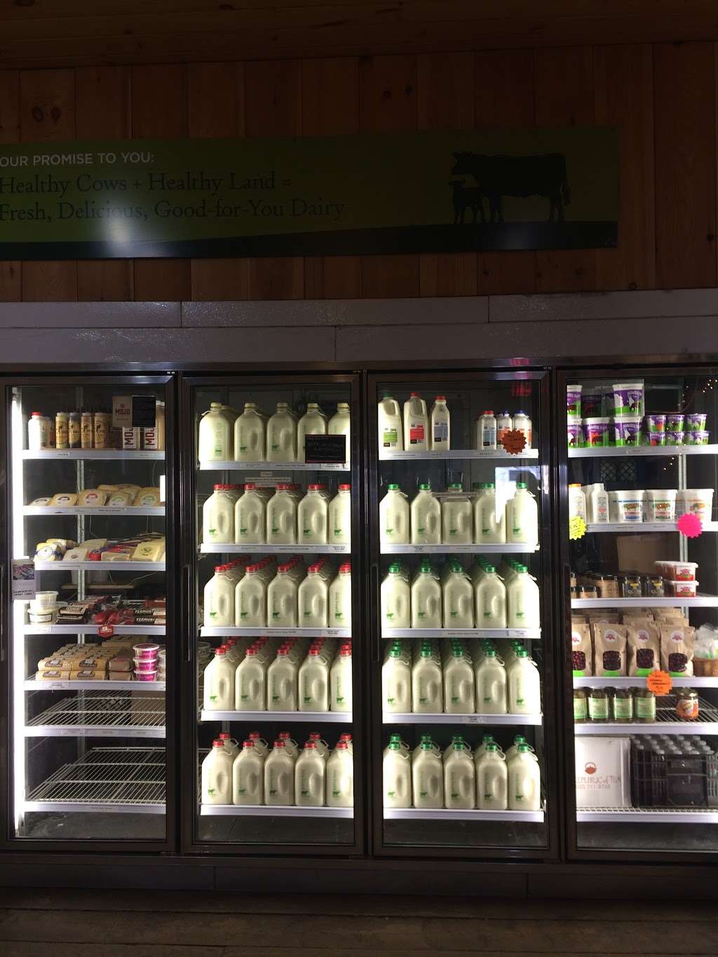 Appleton Farms Dairy Store | 219 County Rd, Ipswich, MA 01938 | Phone: (978) 356-3825