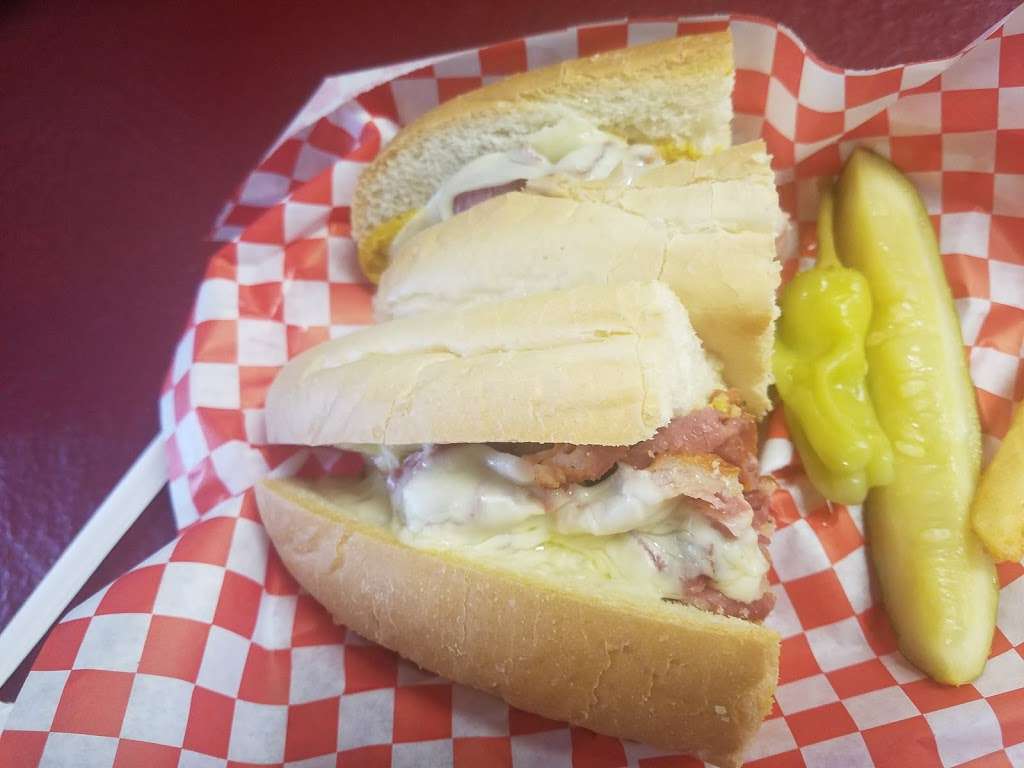 Norcos Famous Sixth Street Deli and Grill | 1261 Sixth St, Norco, CA 92860 | Phone: (951) 279-2002