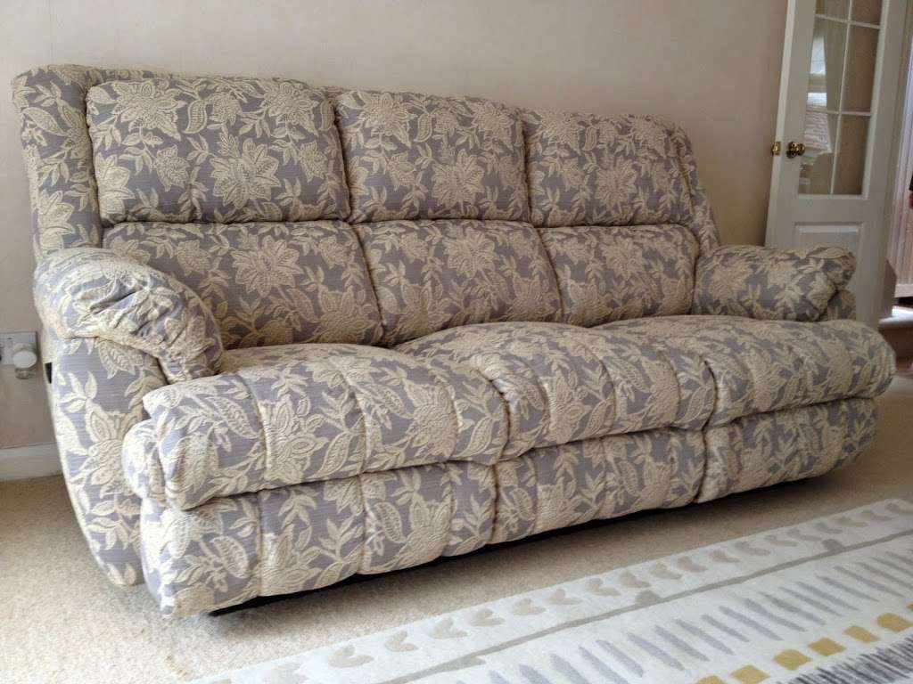 Chair Necessities Loose Covers & Upholstery | Petridge Wood Common, Redhill RH1 5JJ, UK | Phone: 01737 765575