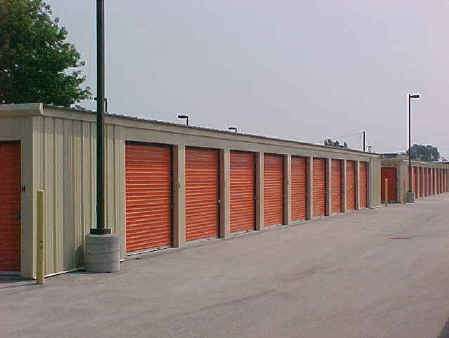 EZ Self Storage | 1019 W Rawson Ave, Oak Creek, WI 53154, USA | Phone: (414) 764-9900