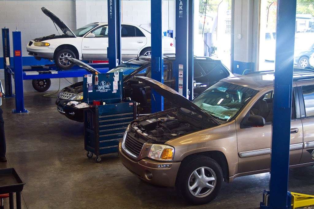 Jims Auto Repair | 2641 Hammondville Rd, Pompano Beach, FL 33069 | Phone: (954) 977-8995