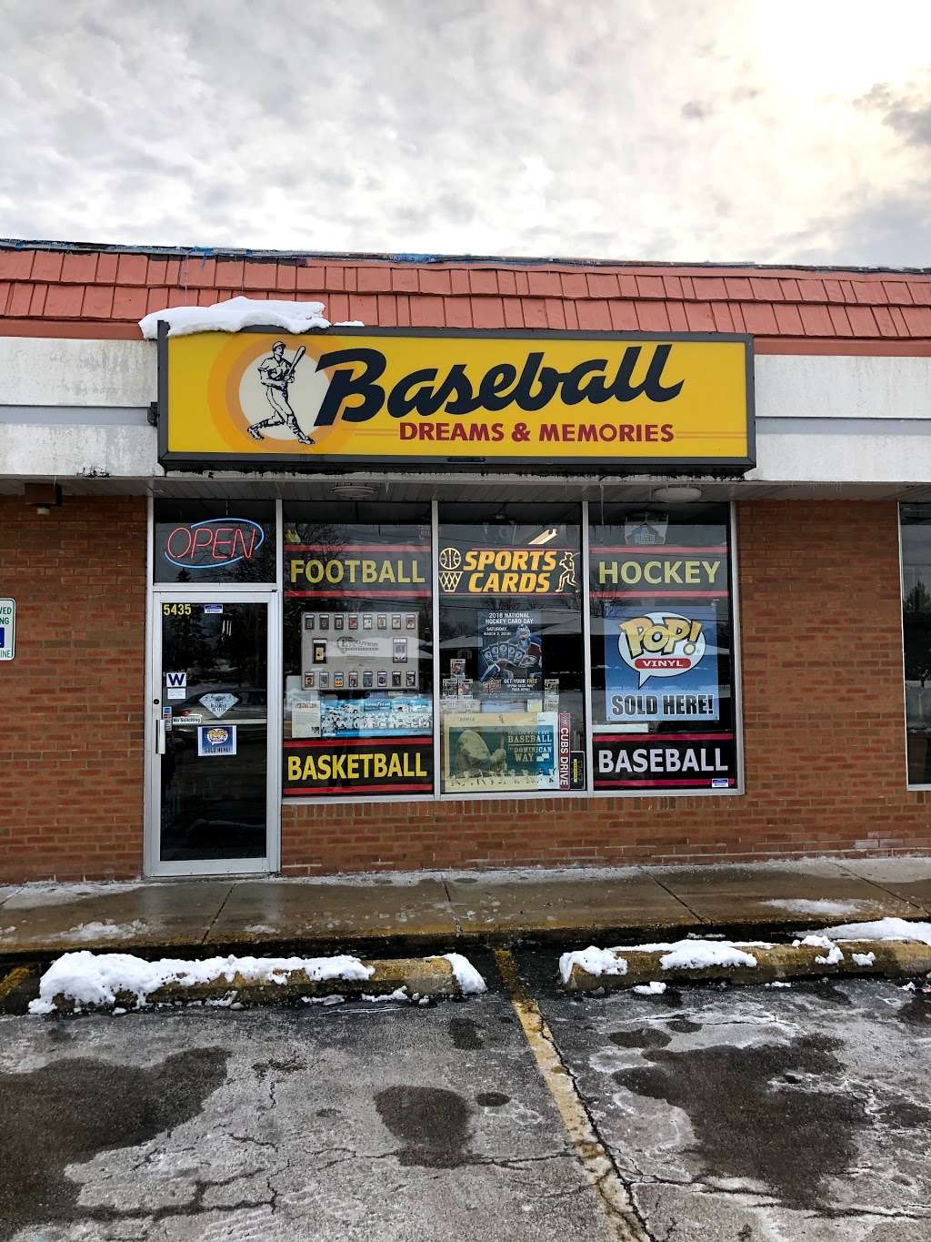 Baseball Dreams & Memories | 5435 135th St, Crestwood, IL 60445, USA | Phone: (708) 371-2250