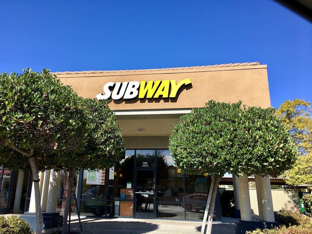 Subway Restaurants | 3064 Castro Valley Blvd, Castro Valley, CA 94546, USA | Phone: (510) 727-0384