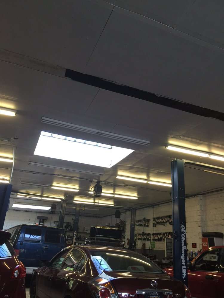 Thomas Auto Repair | 58-07 Brown Pl, Maspeth, NY 11378, USA | Phone: (718) 424-9006