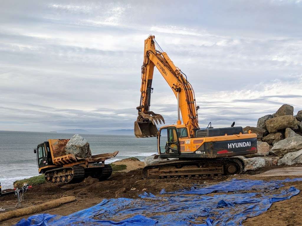 Esplanade Beach Overlook Trail | 544 Esplanade Ave, Pacifica, CA 94044, USA