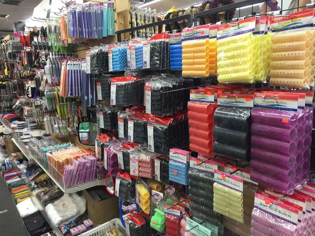 C & R Beauty Supply | 9205 Cullen Blvd, Houston, TX 77051, USA | Phone: (713) 733-6611