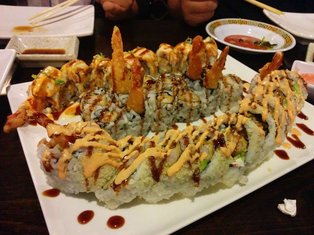 Royal Sushi | 7258 W Foster Ave, Chicago, IL 60656, USA | Phone: (708) 831-5870
