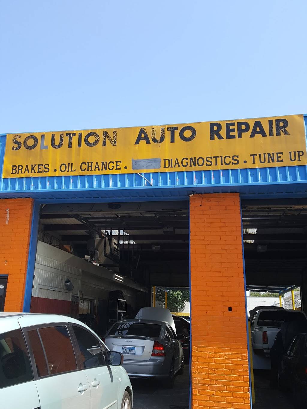 Solutions Auto Repair | 7024 Fair Oaks Ave, Dallas, TX 75231, USA | Phone: (214) 360-0488