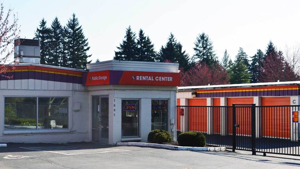 Public Storage | 7095 SW McEwan Rd, Lake Oswego, OR 97035, USA | Phone: (503) 427-8933