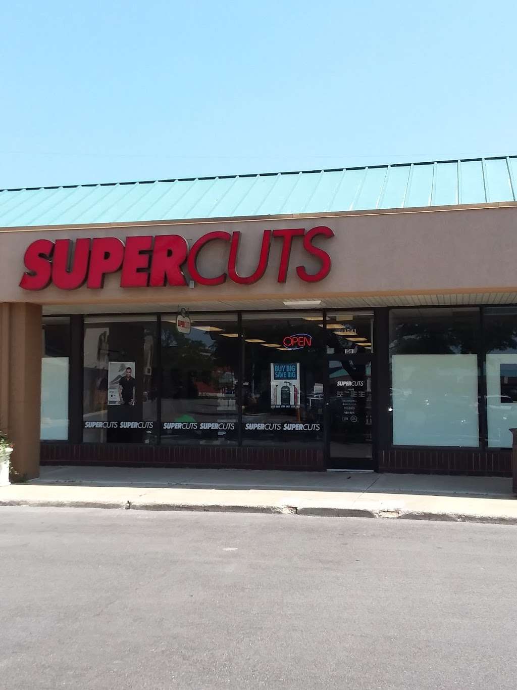 Supercuts | 1541 Lee St, Des Plaines, IL 60018, USA | Phone: (847) 298-6551