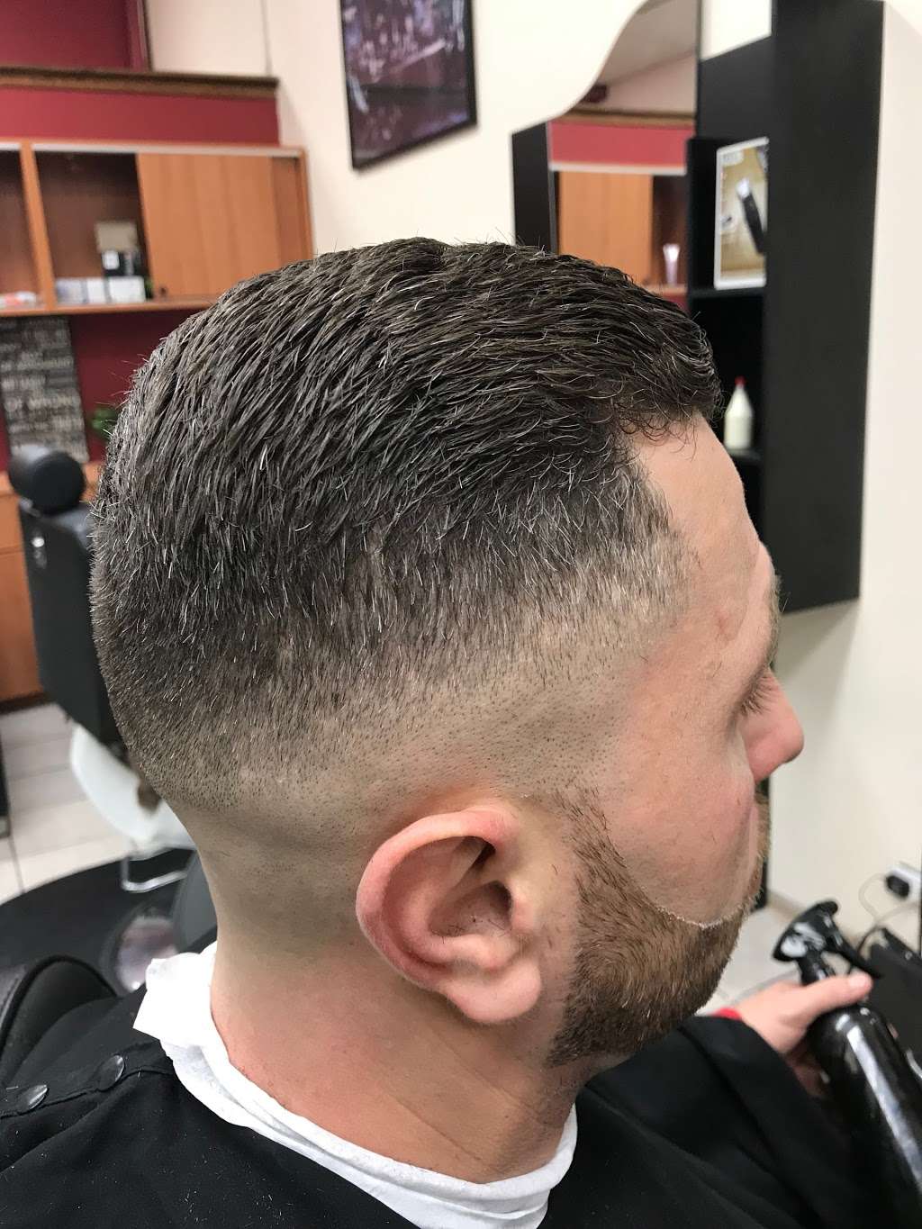 Royal Cuts | 15919 76th Ave, Tinley Park, IL 60477 | Phone: (708) 429-0550