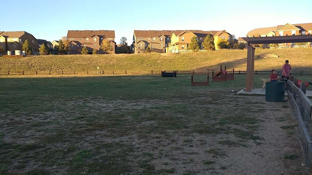 Wiggly Field Dog Park | 4712-4752 Meadows Blvd, Castle Rock, CO 80109, USA