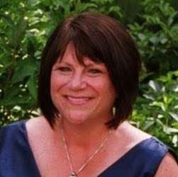 Rooms With A View By Vonda | 2 Meadow Rd, Windham, NH 03087, USA | Phone: (603) 548-0364