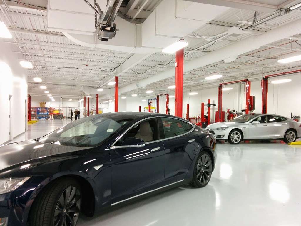 Tesla Service, Sales and Supercharger | 530 NJ-17, Paramus, NJ 07652, USA | Phone: (201) 225-2544