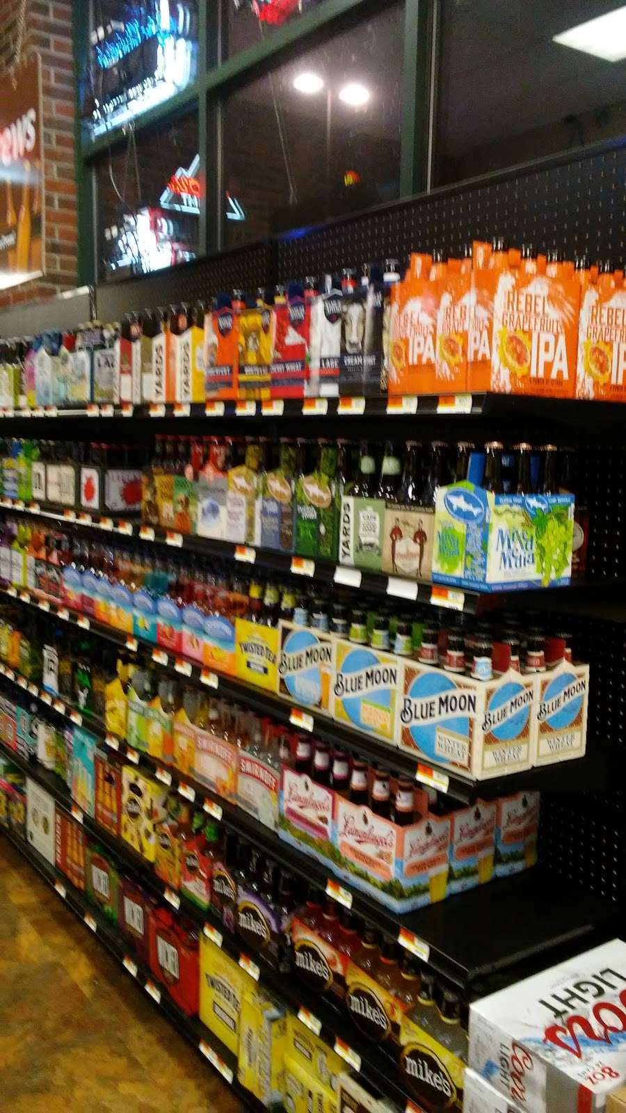 Kennie’s Market 520 W King St, Littlestown, PA 17340, USA BusinessYab