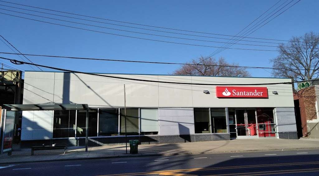 Santander Bank | 301 Avenue U, Brooklyn, NY 11223, USA | Phone: (718) 946-0900