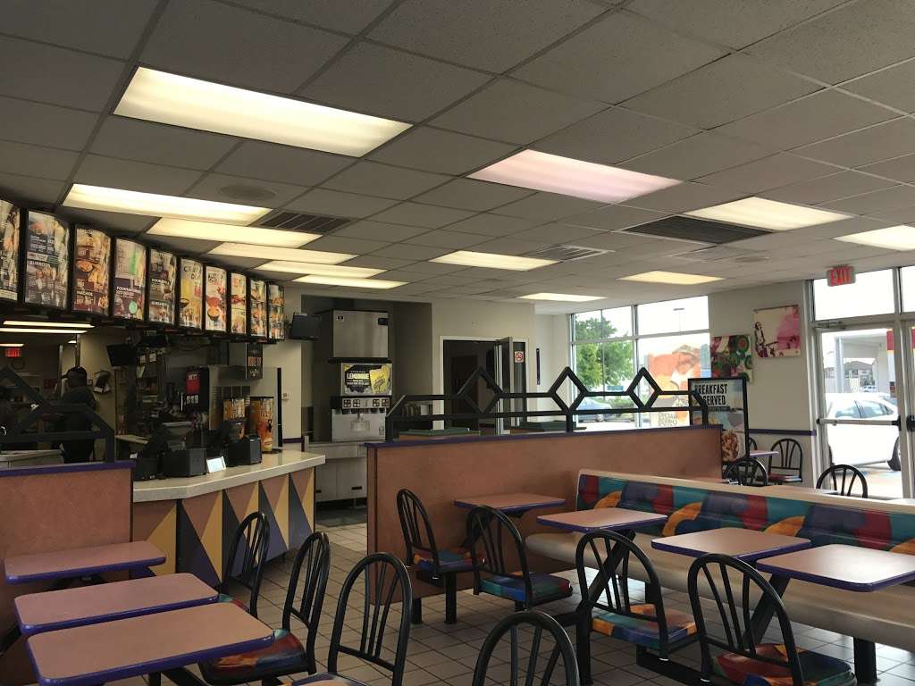 Taco Bell | 3140 FM 1960 West, Humble, TX 77338 | Phone: (281) 821-8612