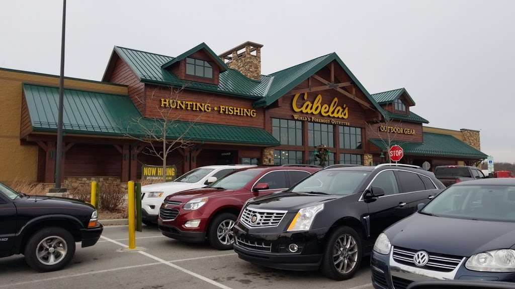 Cabelas | 13725 Cabela Pkwy, Noblesville, IN 46060, USA | Phone: (317) 565-6400