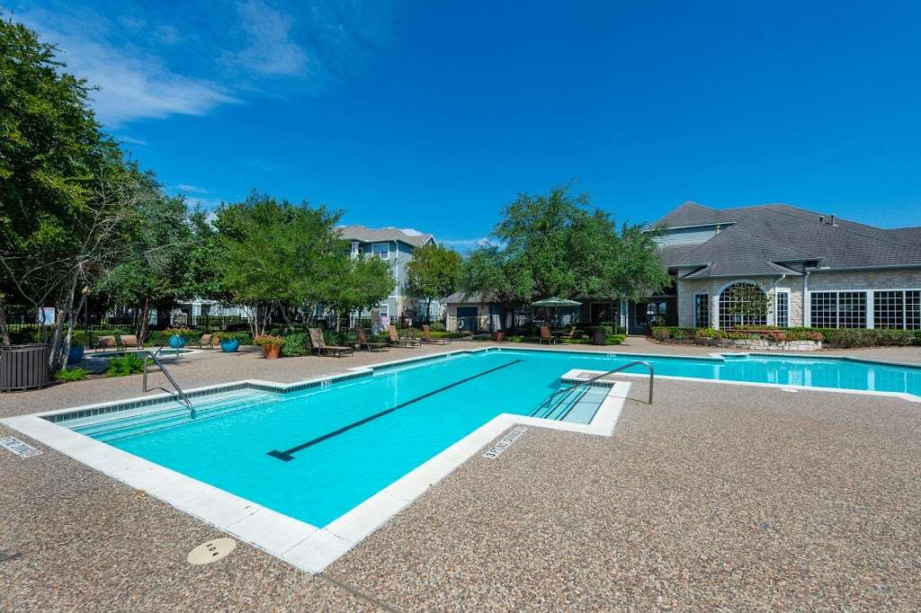 Limestone Apartments | 14723 W Oaks Plaza St, Houston, TX 77082, USA | Phone: (877) 246-2501