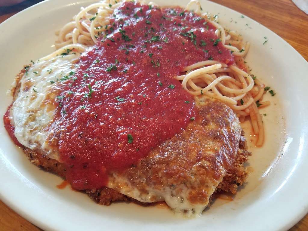 Johnny Carinos | 870 Creekview Dr, Columbus, IN 47201, USA | Phone: (812) 372-2266