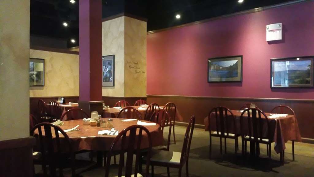 Pal Joeys Restaurant | 440 Roosevelt Rd #120, West Chicago, IL 60185, USA | Phone: (630) 231-9393