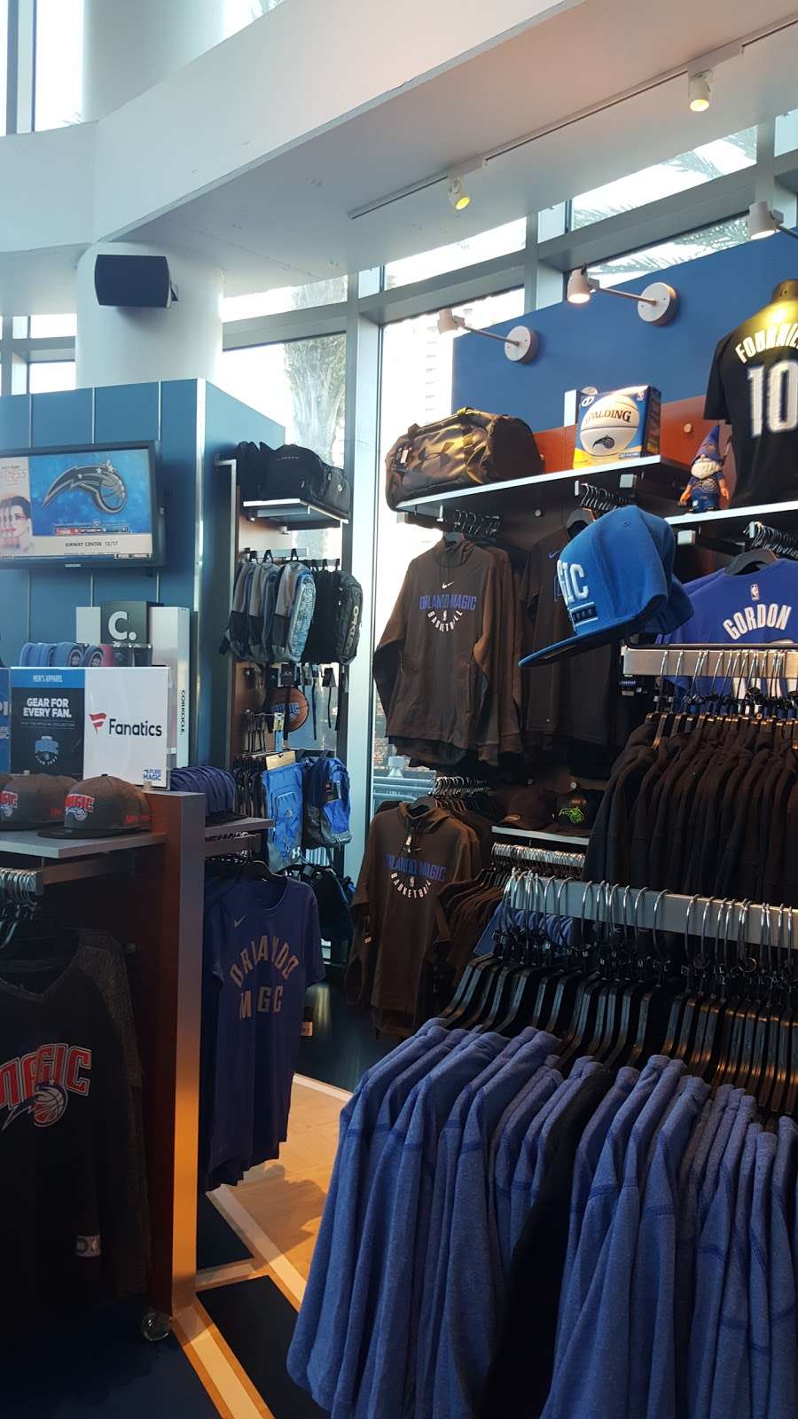 Orlando Magic Team Shop | 400 W Church St, Orlando, FL 32801, USA | Phone: (407) 440-7467