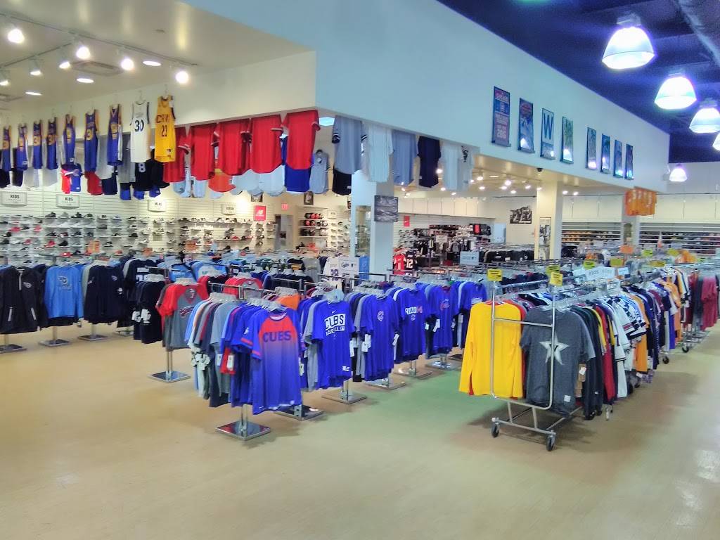 Sport Seasons | 1000 Rivergate Pkwy #1017, Goodlettsville, TN 37072, USA | Phone: (615) 859-7882