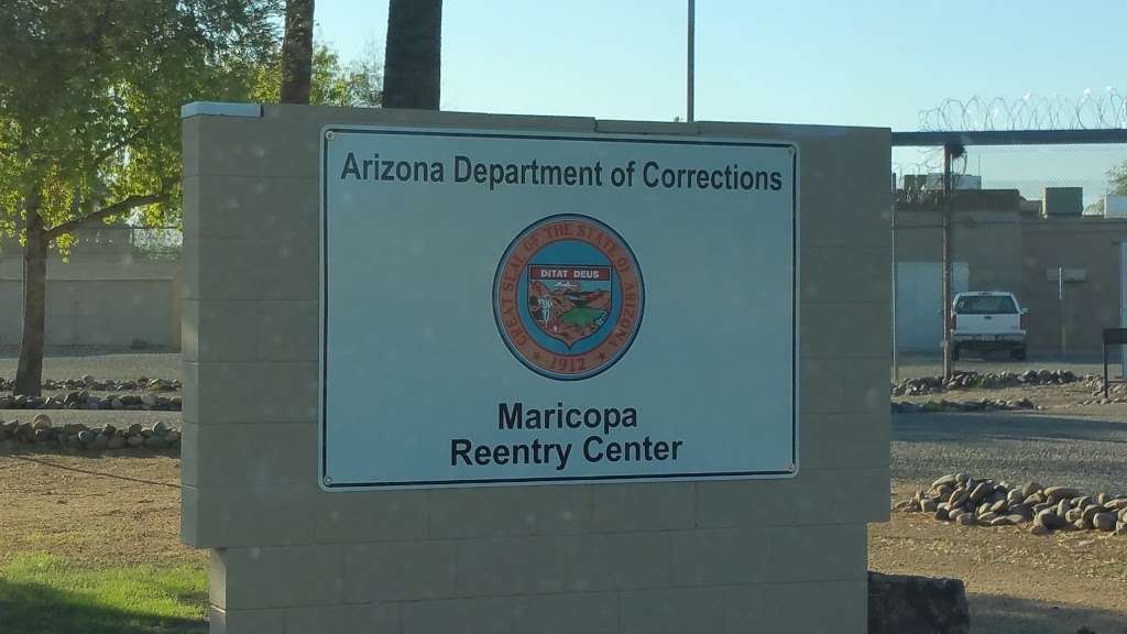 Maricopa Reentry Center | 24601 N 29th Ave, Phoenix, AZ 85027, USA | Phone: (623) 474-1500