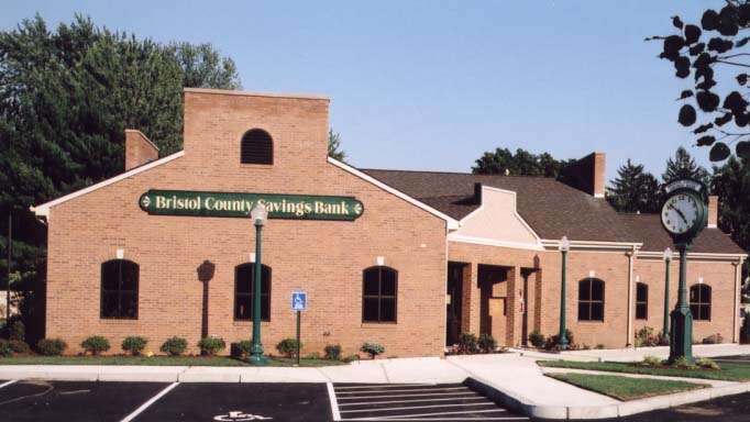 Bristol County Savings Bank | 96 Commonwealth Ave, North Attleborough, MA 02763, USA | Phone: (508) 699-5556