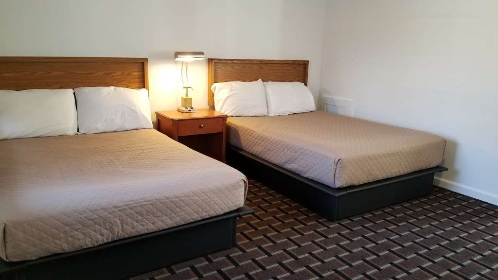 Budget Inn Breezewood | 16348 Lincoln Hwy, Breezewood, PA 15533, USA | Phone: (814) 735-4440