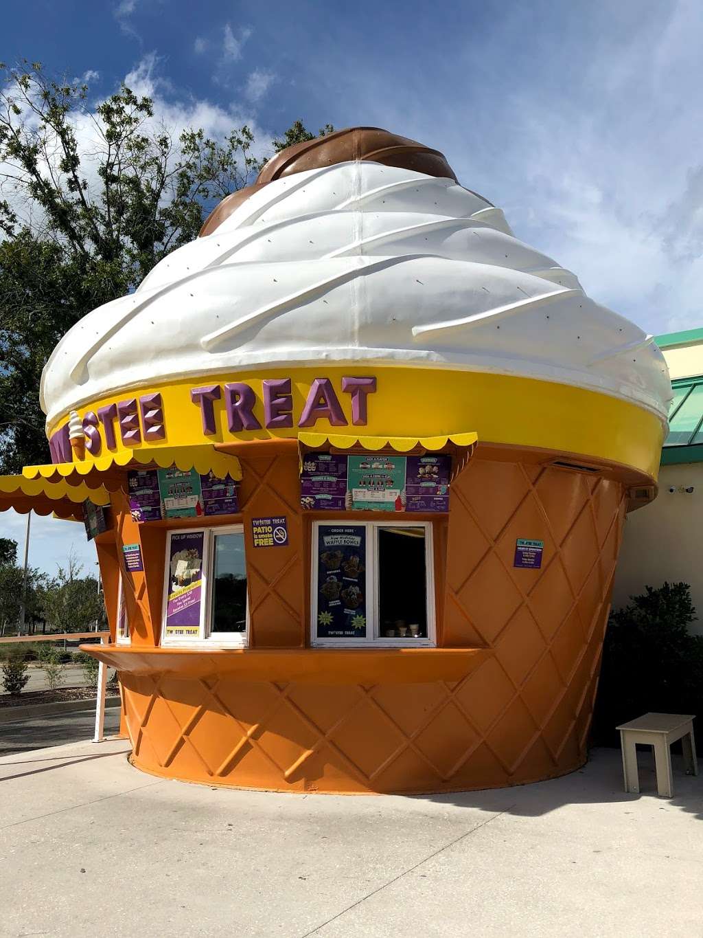 Twistee Treat Vine St. | 2825 W Vine St, Kissimmee, FL 34741 | Phone: (321) 445-9103