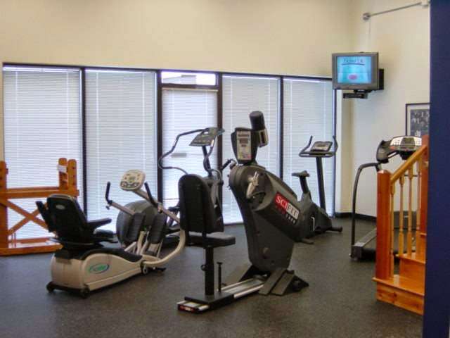 Athletico Physical Therapy - Grayslake | 1860 E Belvidere Rd, Grayslake, IL 60030, USA | Phone: (847) 548-0360