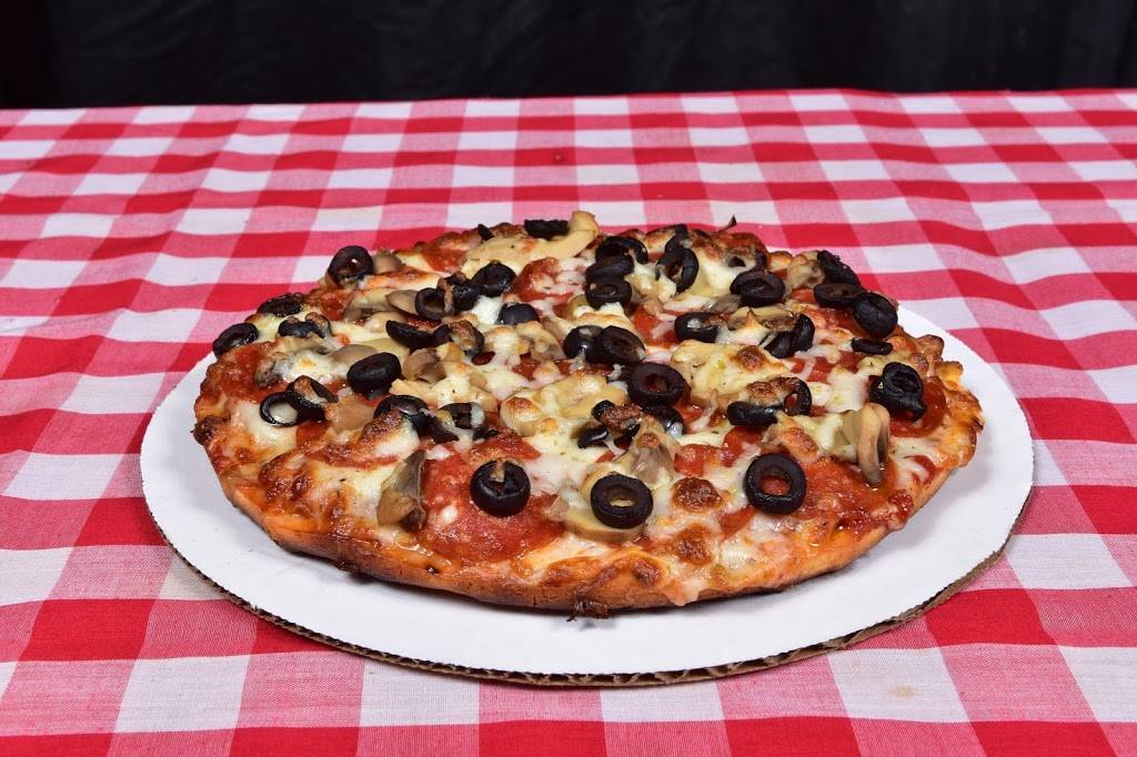 Exlines Best Pizza in Town - Raleigh | 2935 Austin Peay Hwy, Memphis, TN 38128, USA | Phone: (901) 388-4711