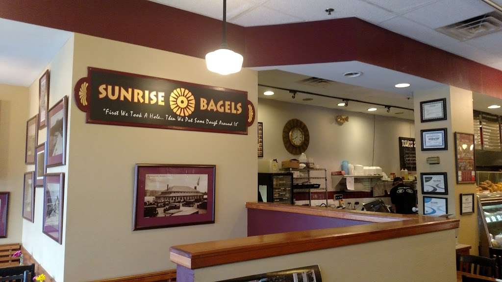 Sunrise Bagels Cafe & Deli | 233 Berdan Ave, Wayne, NJ 07470, USA | Phone: (973) 633-9400