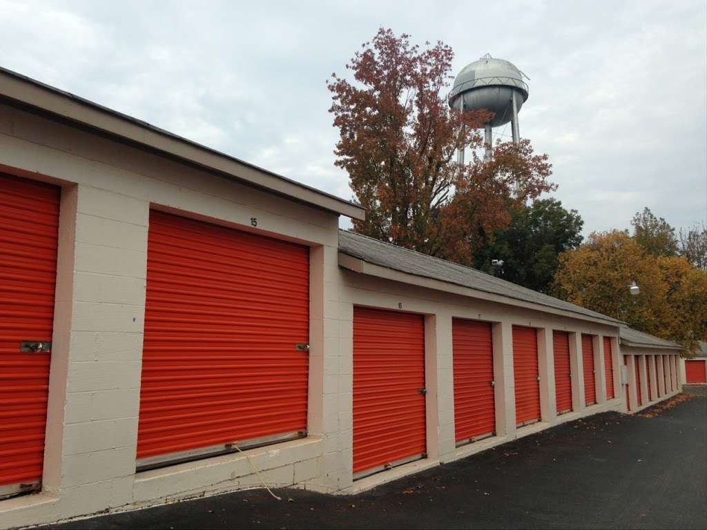 Public Storage | 10833 Monroe Rd, Matthews, NC 28105, USA | Phone: (980) 272-0568