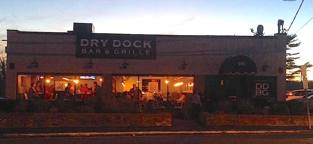 Dry Dock Bar & Grille | 215 Main St, Norwalk, CT 06851, USA | Phone: (203) 956-6365