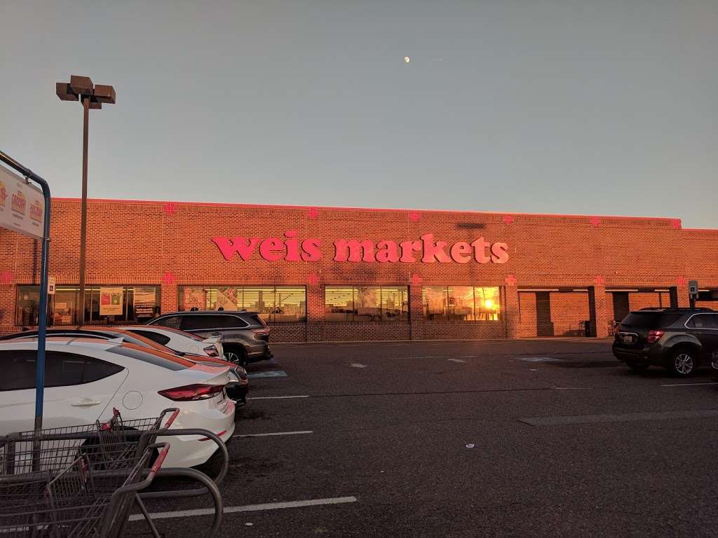 Weis Markets | 100 Drury Dr, La Plata, MD 20646 | Phone: (301) 934-6429