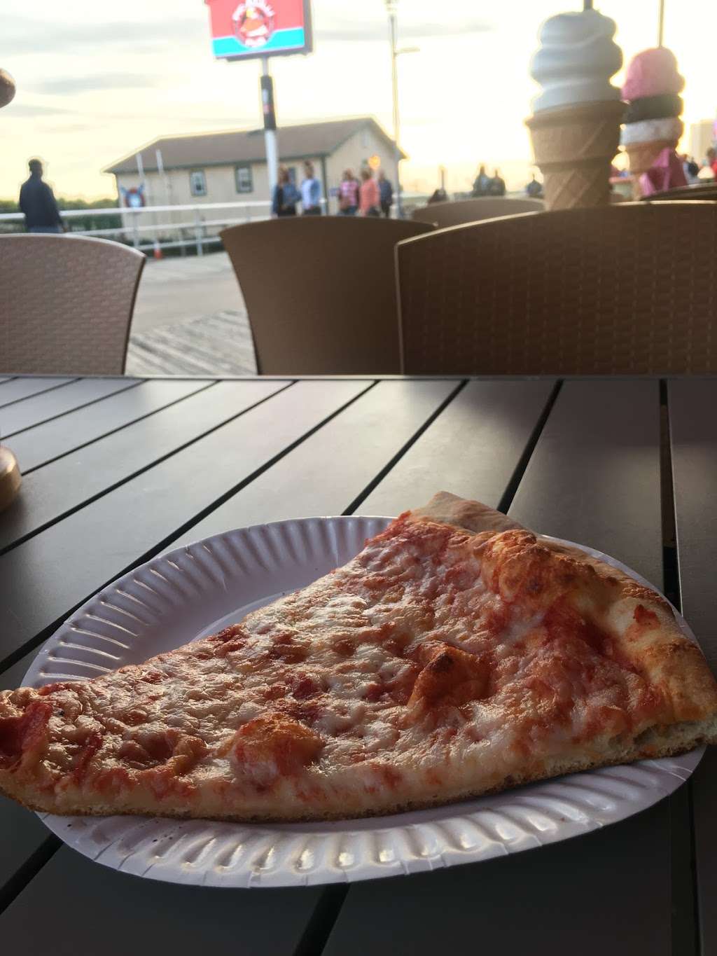 Jersey Shore Pizza & Grille | 2601 Boardwalk, Atlantic City, NJ 08401 | Phone: (609) 344-0174