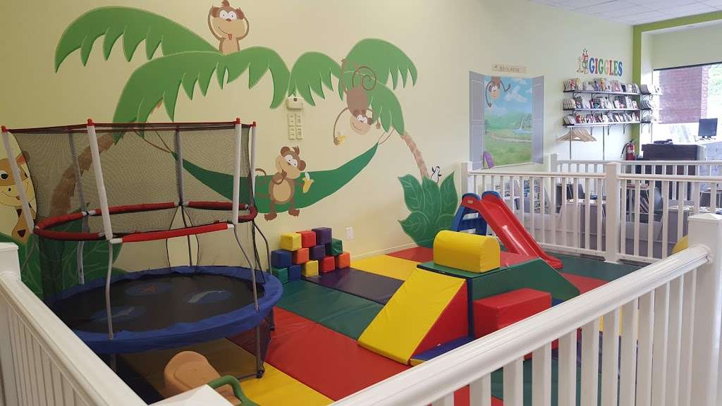 LiL Giggles Play Cafe | 455 U.S. 9, Englishtown, NJ 07726, USA | Phone: (732) 851-5555