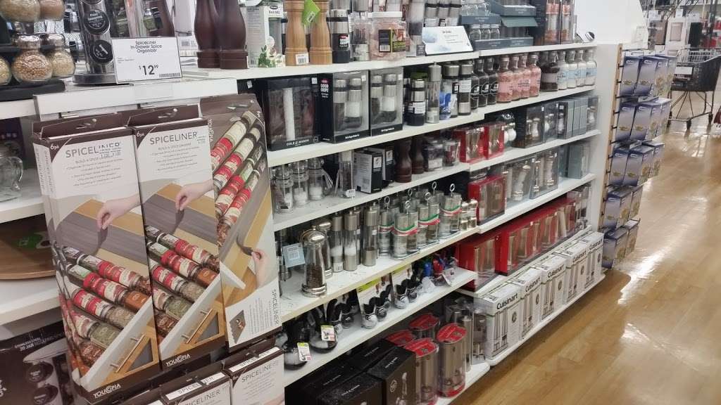 Bed Bath & Beyond | 700 Meyerland Plaza, Houston, TX 77096, USA | Phone: (713) 666-9926