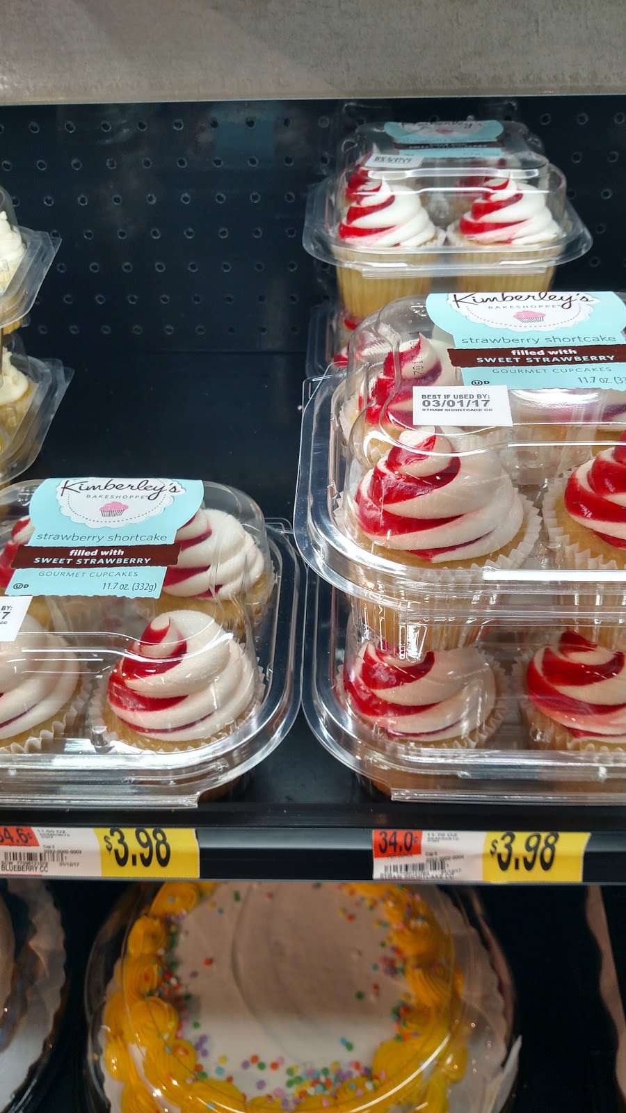 Walmart Bakery | 100 Crossings Blvd, Elverson, PA 19520 | Phone: (610) 913-2005