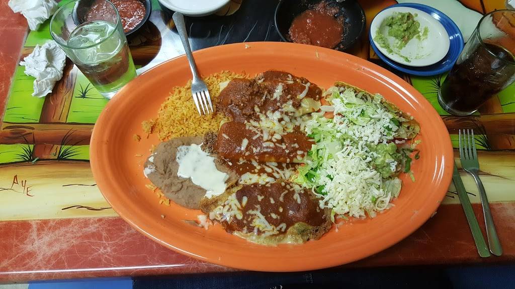 Palenque Mexican Bar and Grill | 5906 US-51, McFarland, WI 53558, USA | Phone: (608) 838-1933