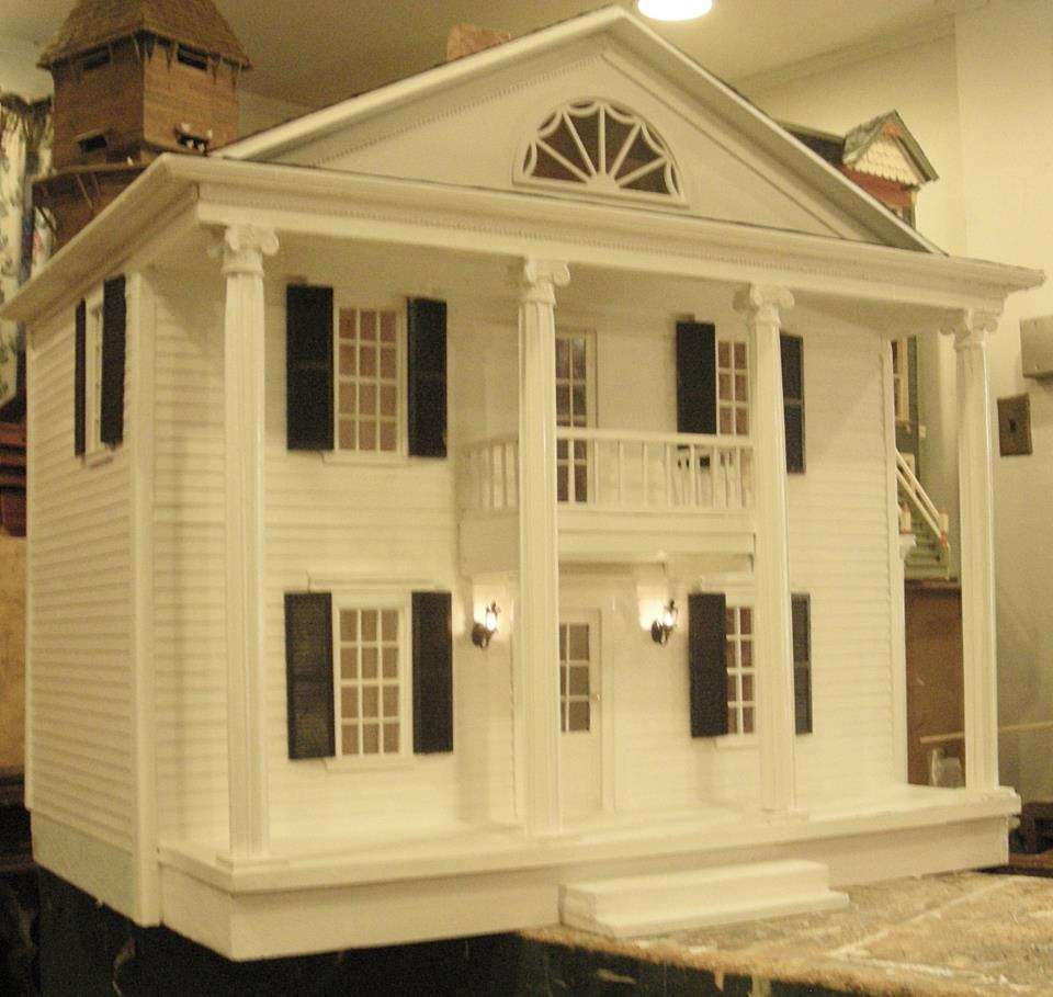 KELLOGGS DOLLS HOUSES | 29 Main St, Cold Spring Harbor, NY 11724, USA | Phone: (631) 692-5558