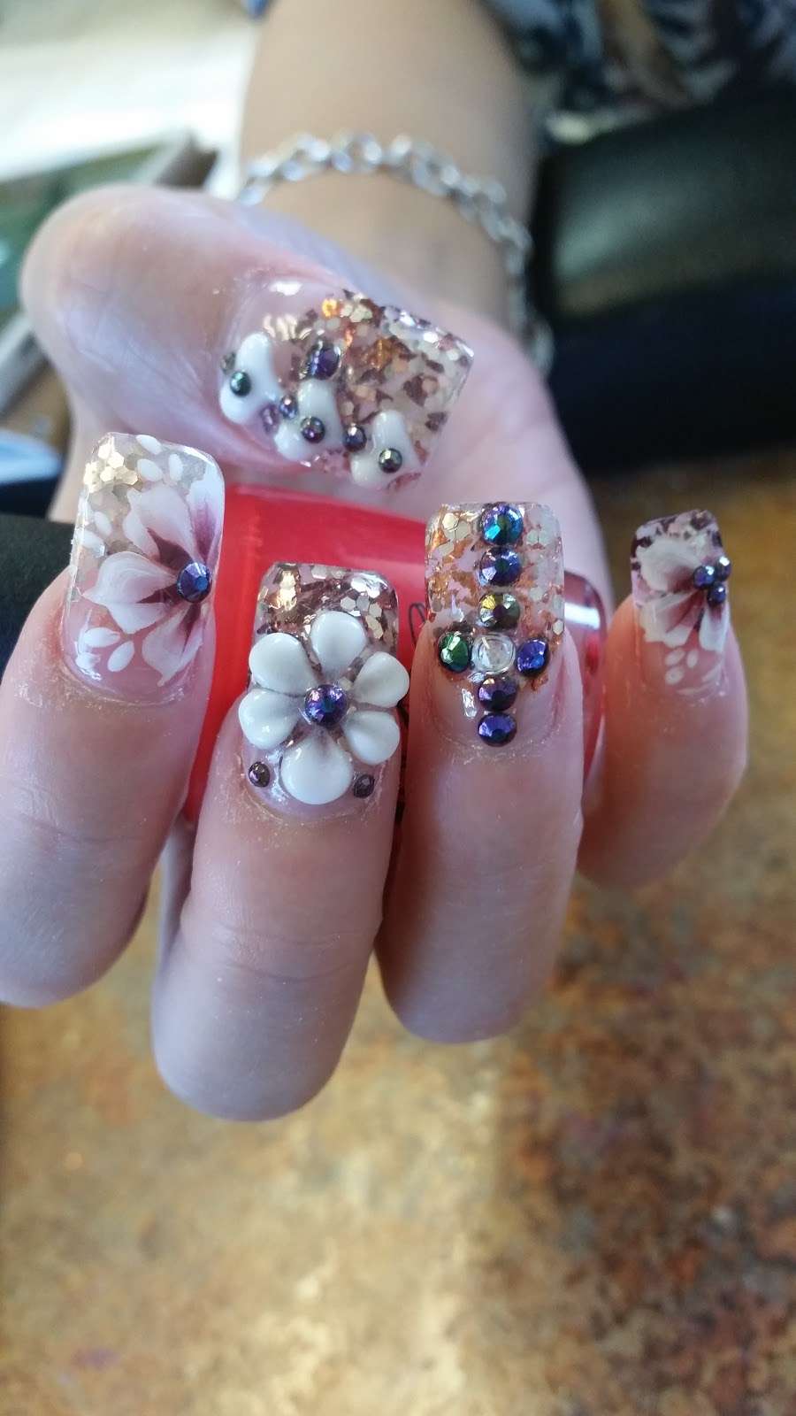 Hermosa Hair and Nails | 158 S King Rd #20, San Jose, CA 95116, USA | Phone: (408) 929-3515