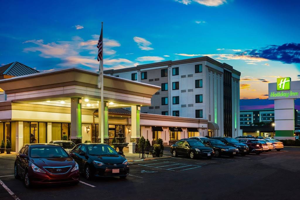 Holiday Inn Hasbrouck Heights-Meadowlands | 283 Route 17 South, Hasbrouck Heights, NJ 07604, USA | Phone: (201) 288-9600