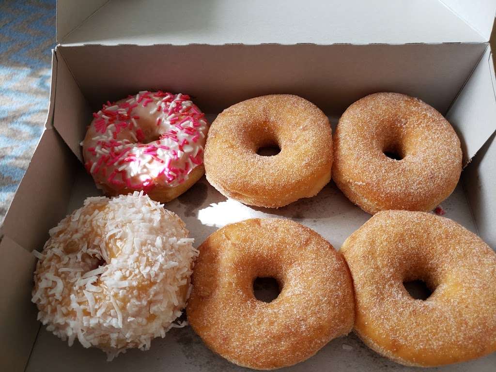 Yum Yum Donuts | 6925 Linda Vista Rd, San Diego, CA 92111, USA | Phone: (858) 571-9410