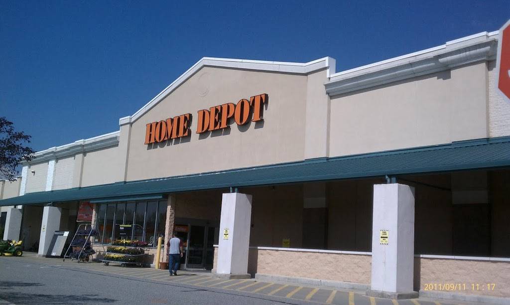 The Home Depot | 12300 Chattanooga Plaza, Midlothian, VA 23112, USA | Phone: (804) 744-6311