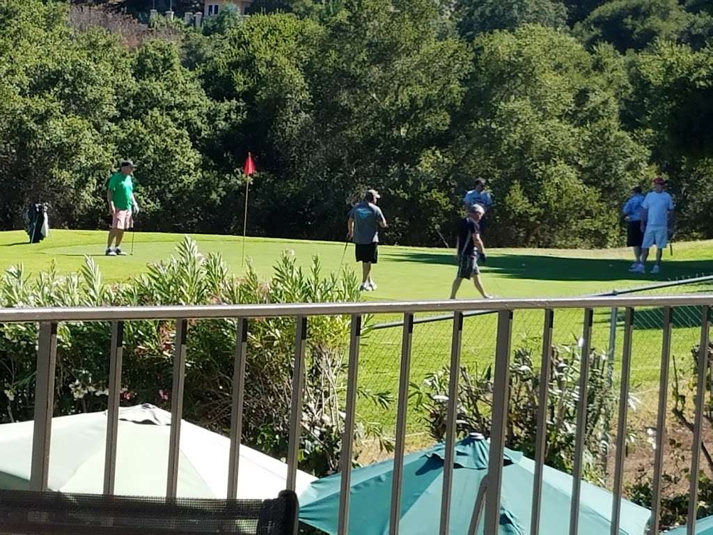 Emerald Hills Golf Course | 938 Wilmington Way, Emerald Hills, CA 94062, USA | Phone: (650) 368-7820