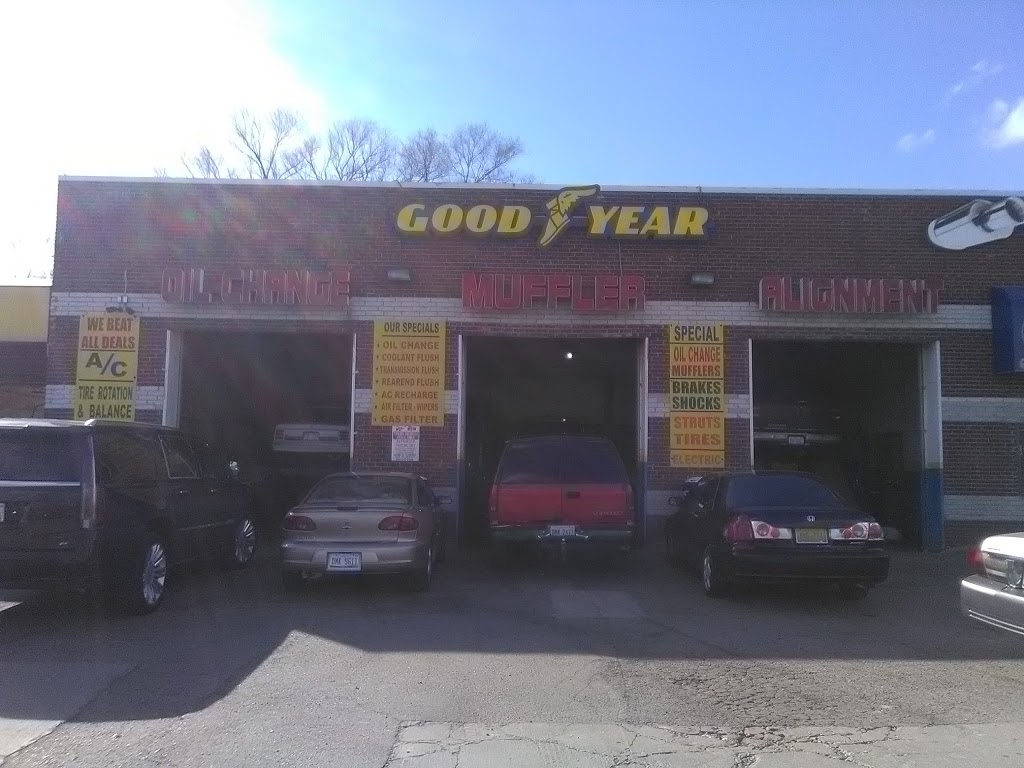 Goodyear Michigan Auto Specialists | 14231 Wyoming Ave, Detroit, MI 48238, USA | Phone: (313) 491-4700