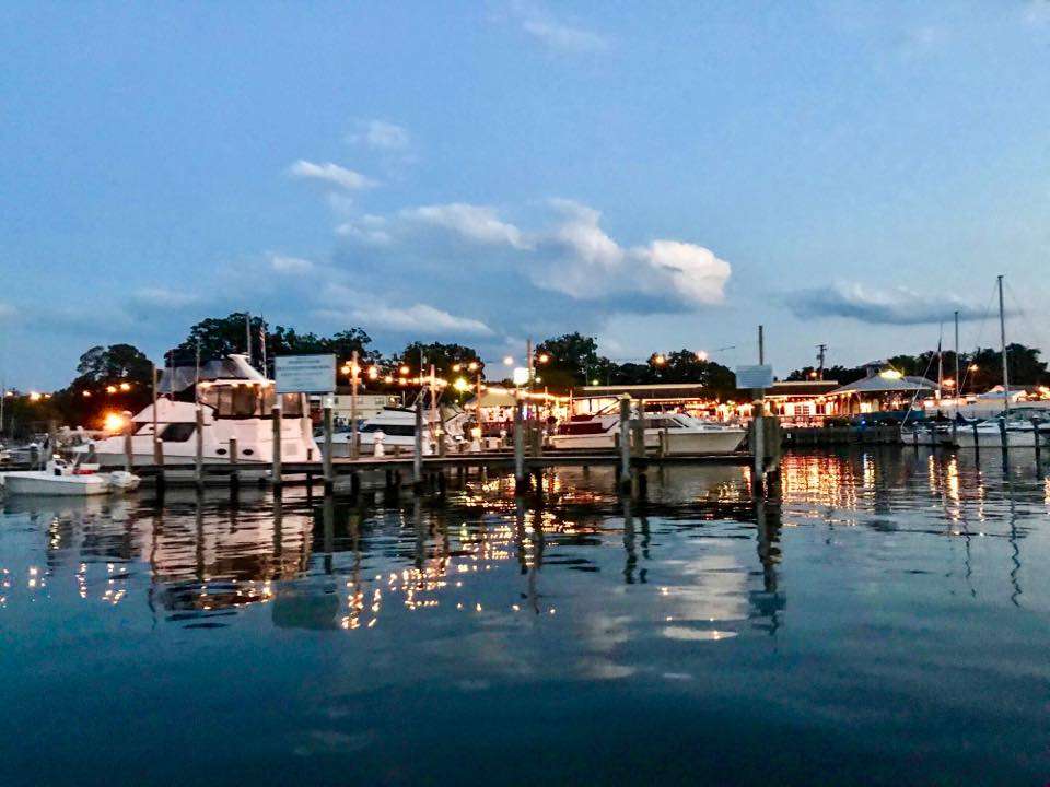 River Watch Restaurant & Marina | 1532, 207 Nanticoke Rd, Essex, MD 21221, USA | Phone: (410) 687-1422